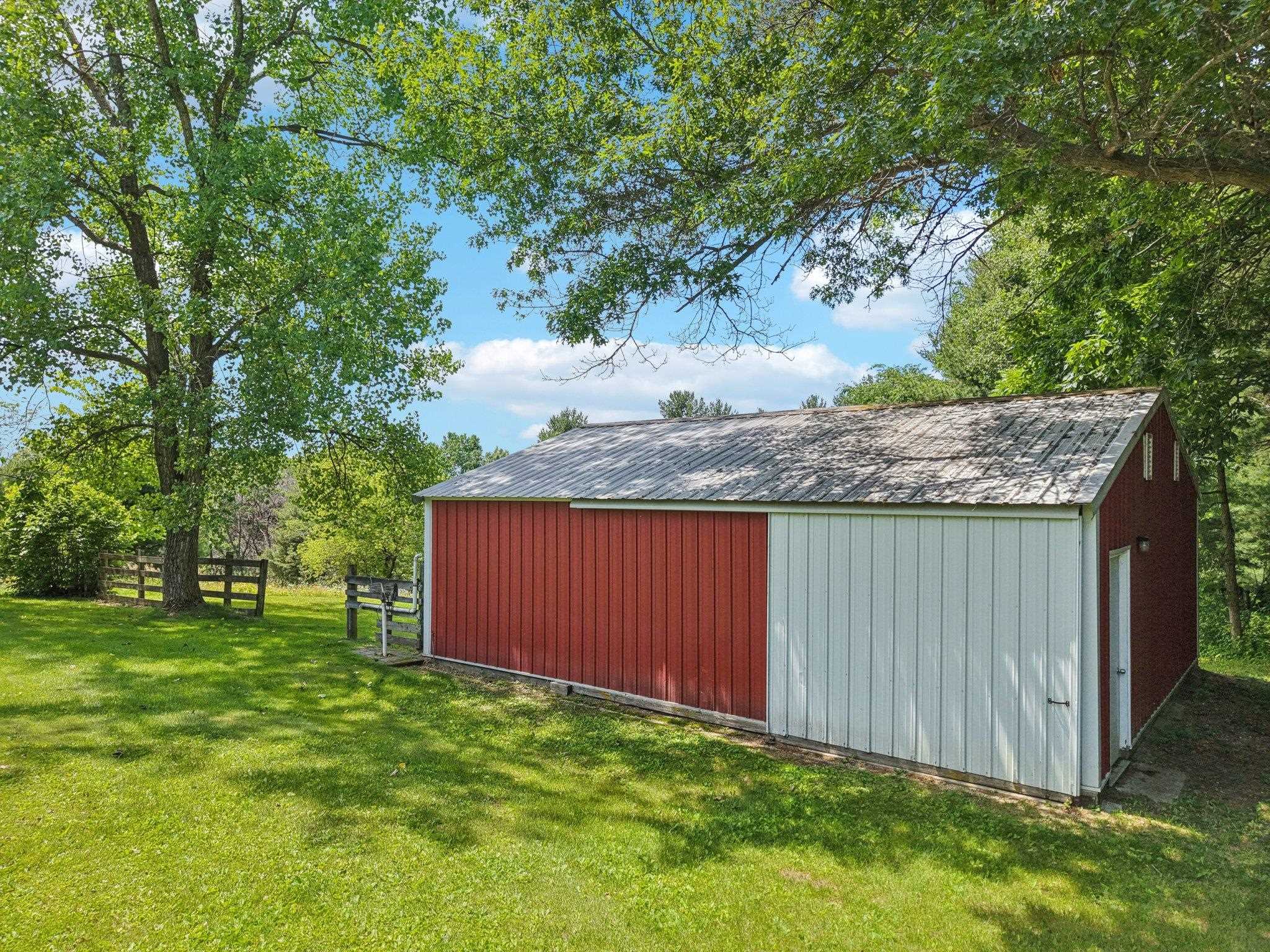 La Valle, Wisconsin 53941, United States, 4 Bedrooms Bedrooms, ,3 BathroomsBathrooms,Residential,Active,156094