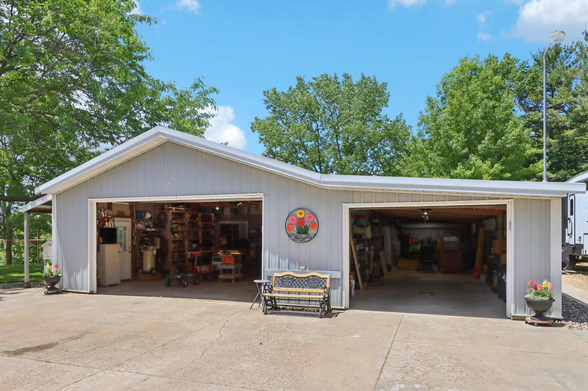 La Valle, Wisconsin 53941, United States, 4 Bedrooms Bedrooms, ,3 BathroomsBathrooms,Residential,Active,156094