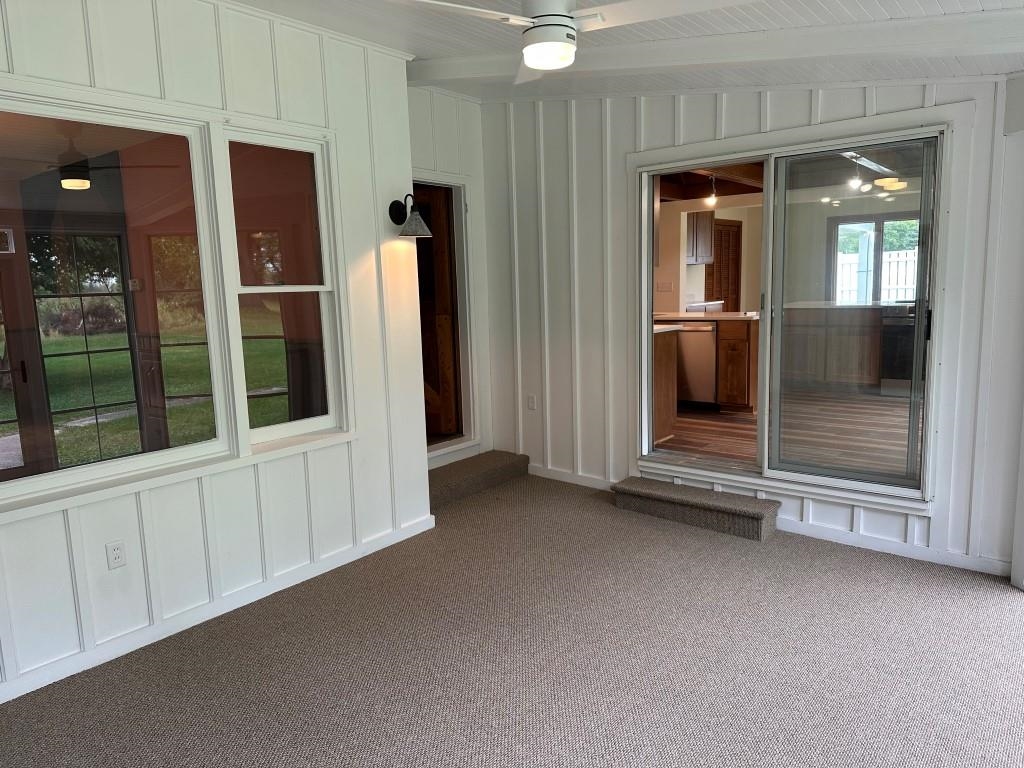 Stoughton, Wisconsin 53589, United States, 3 Bedrooms Bedrooms, ,2 BathroomsBathrooms,Residential,Active,217007