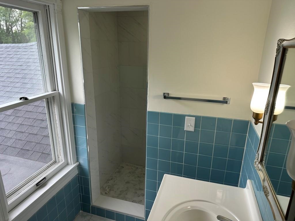 Stoughton, Wisconsin 53589, United States, 3 Bedrooms Bedrooms, ,2 BathroomsBathrooms,Residential,Active,217007