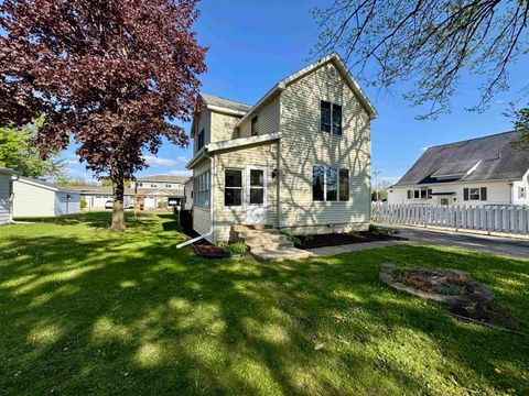 Photo of 508 Monroe Street, Sauk City, WI 53583 (MLS # 2024340)