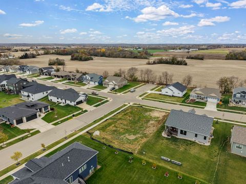 Tiny photo for 2316 Korgen Drive, Stoughton, WI 53589 (MLS # 2012913)