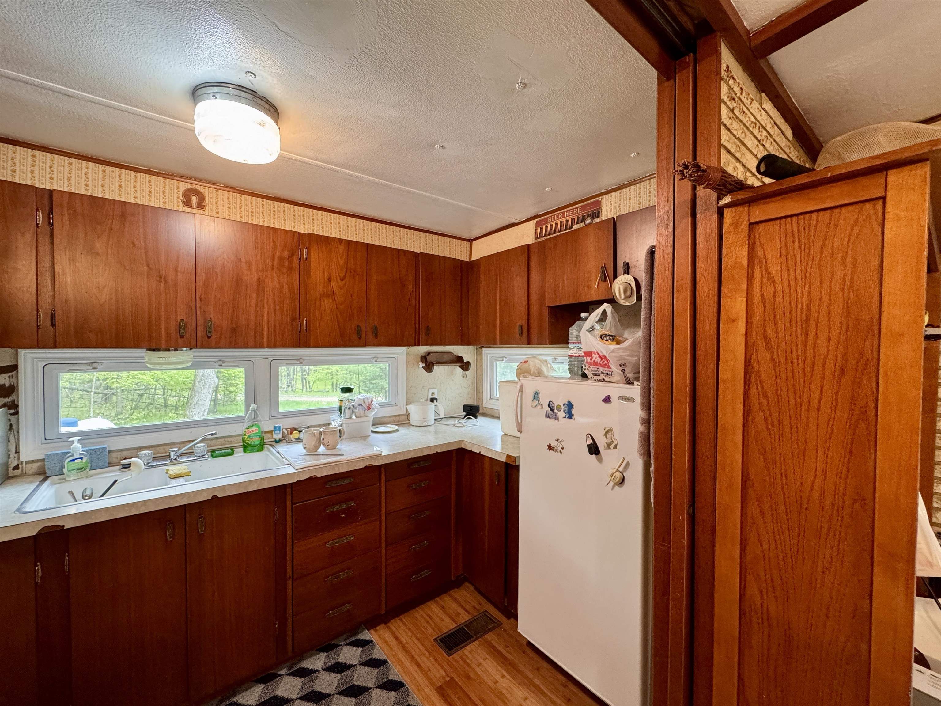 Athelstane, Wisconsin 54104, United States, 2 Bedrooms Bedrooms, ,1 BathroomBathrooms,Residential,Active,163559