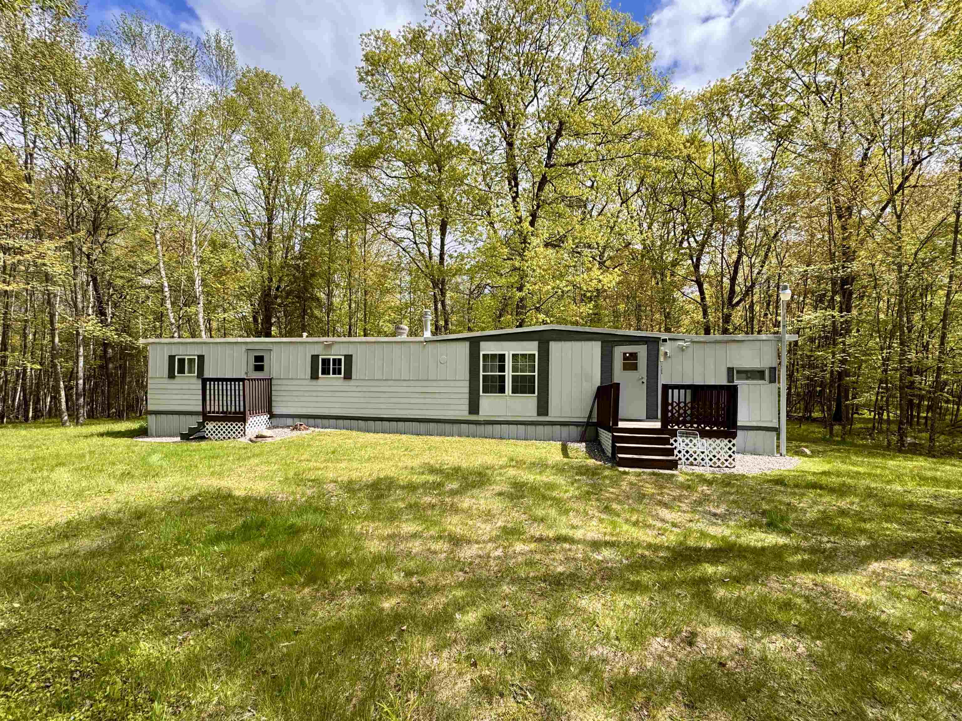 Athelstane, Wisconsin 54104, United States, 2 Bedrooms Bedrooms, ,1 BathroomBathrooms,Residential,Active,163559