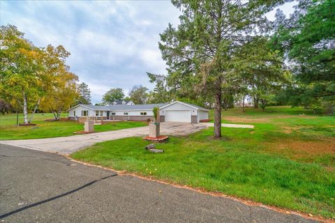Photo of W8388 Crawford Road, Portage, WI 53901 (MLS # 2010800)