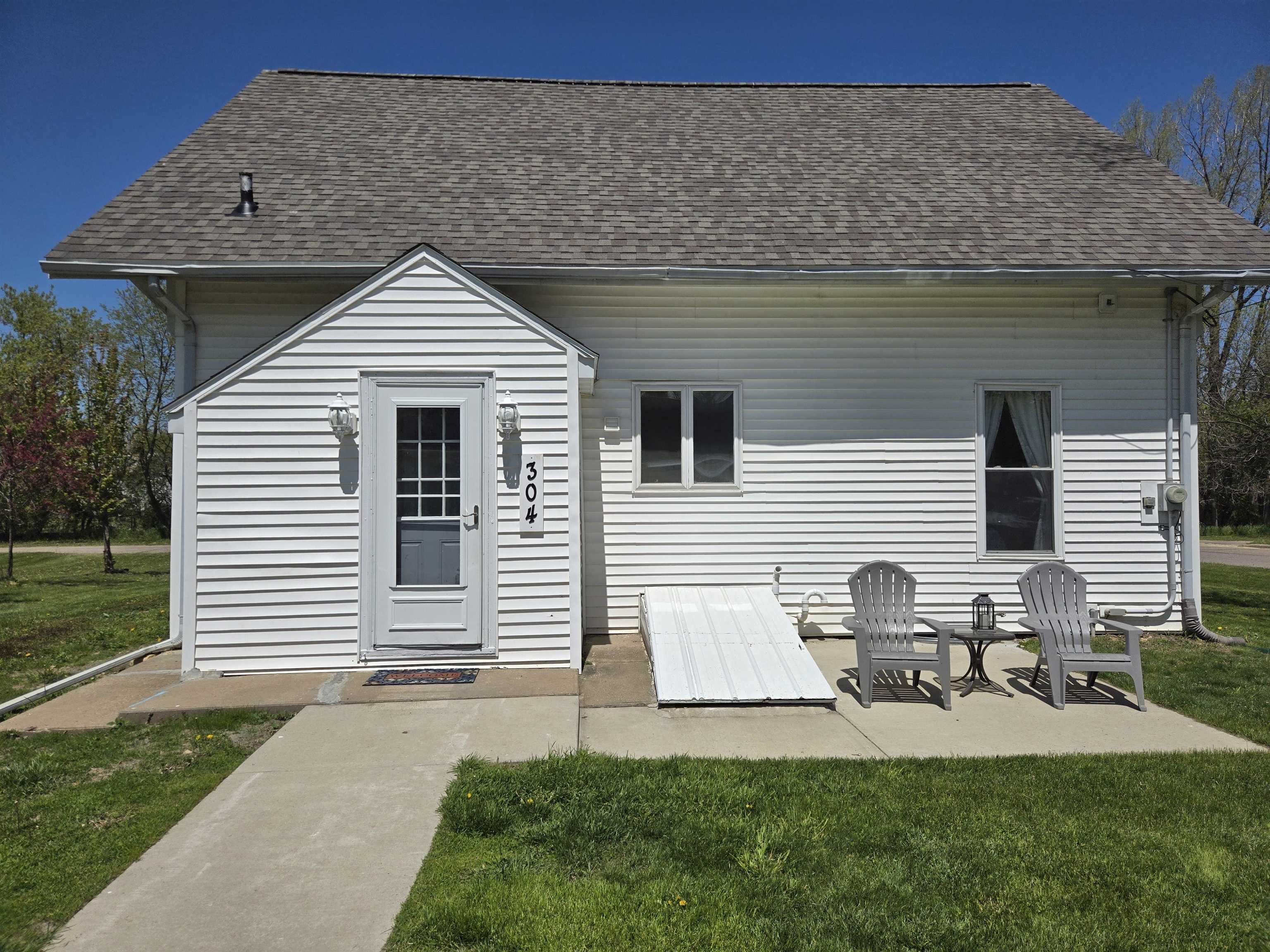 304 Glen Street