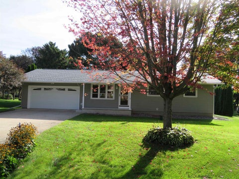 Photo of N8252 Frances Lane, Beaver Dam, WI 53916 (MLS # 2032625)
