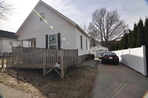 Photo of 609 17th Avenue, Monroe, WI 53566 (MLS # 2017165)