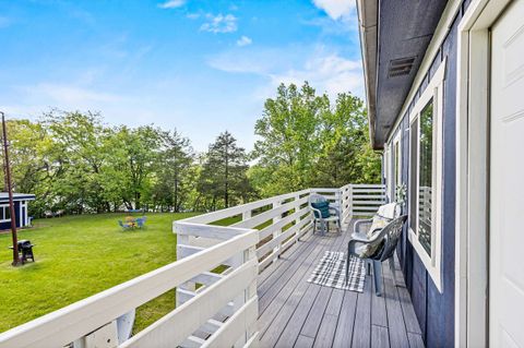 Photo of N5101 Hemlock Street, Poynette, WI 53955 (MLS # 2005685)