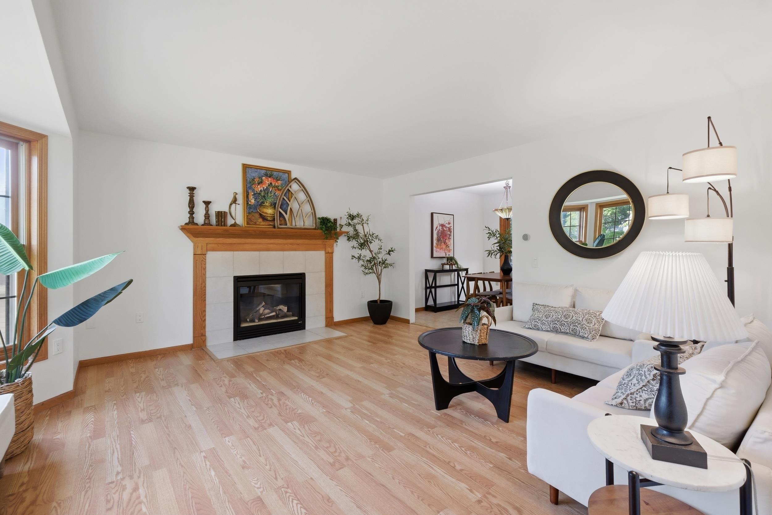 6238 Tiller Trail