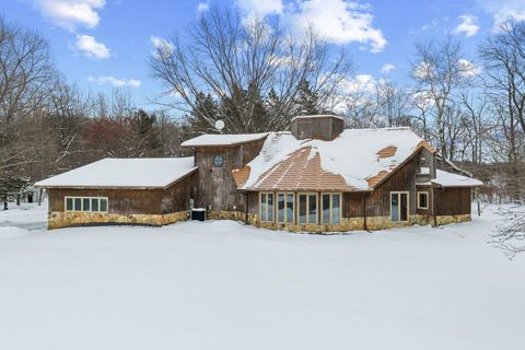 Tiny photo for S6462 County Road PF, North Freedom, WI 53951 (MLS # 2013465)