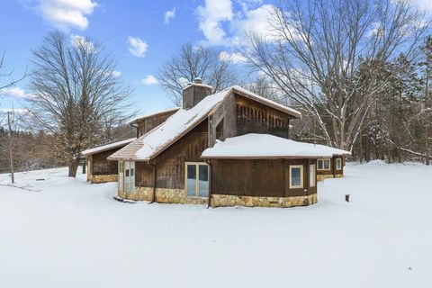 Tiny photo for S6462 County Road PF, North Freedom, WI 53951 (MLS # 2013465)