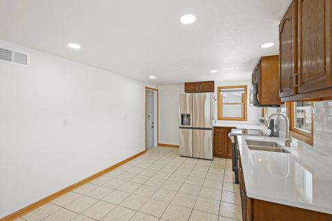 Tiny photo for 2221 Kellogg Avenue, Janesville, WI 53546 (MLS # 2013435)