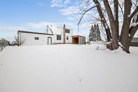 Tiny photo for 2221 Kellogg Avenue, Janesville, WI 53546 (MLS # 2013435)