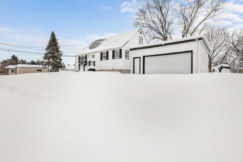 Tiny photo for 2221 Kellogg Avenue, Janesville, WI 53546 (MLS # 2013435)