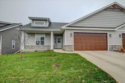 Photo of 6473 Ridge View Way, Deforest, WI 53532 (MLS # 2019898)