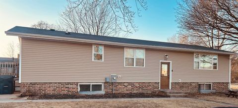 308 Sherman Street, Mauston, WI 53948 - #: 1995174