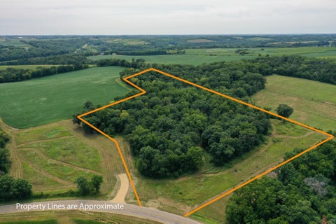 Photo of 11.47 Acres County Road JG, Mount Horeb, WI 53572 (MLS # 2024694)