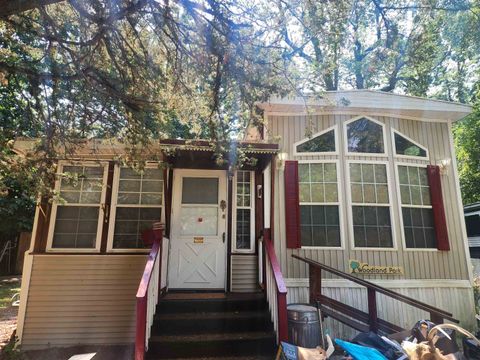 Photo of N5204 Meadow View Circle, Green Lake, WI 54941 (MLS # 2007731)