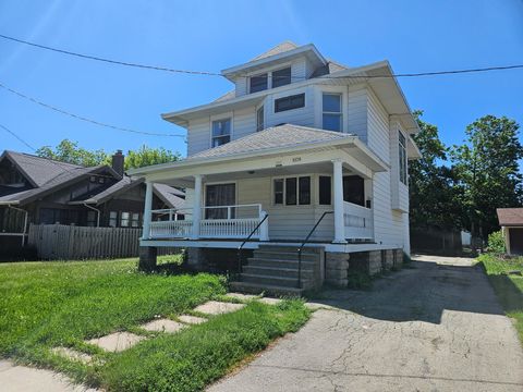 Photo of 505 W Irving Avenue, Oshkosh, WI 54901 (MLS # 2025061)