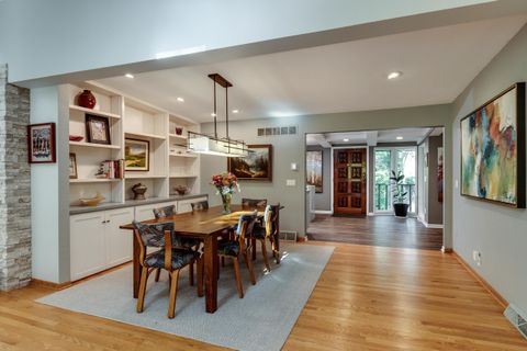 Photo of 208 Saratoga Circle, Madison, WI 53705 (MLS # 2009625)