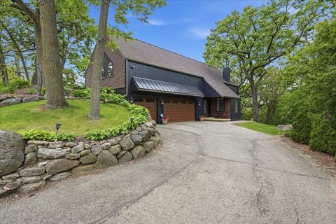 Photo of 1432 Sundt Lane, Stoughton, WI 53589 (MLS # 2024101)