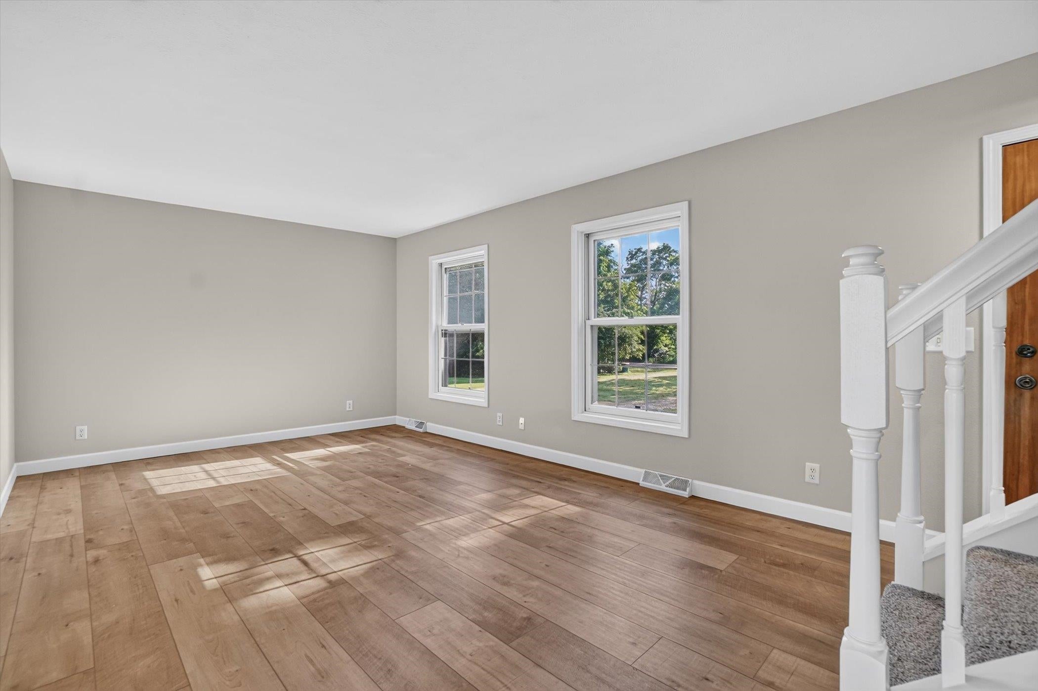4437 S Oakley Road - Photo 4