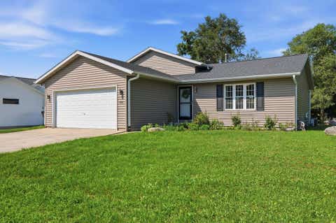 Photo of 301 Ridgeview Drive, Lake Mills, WI 53551 (MLS # 2030954)