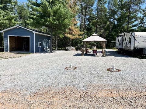 Photo of 917 Blackhawk Lane, Hancock, WI 54943 (MLS # 2014423)