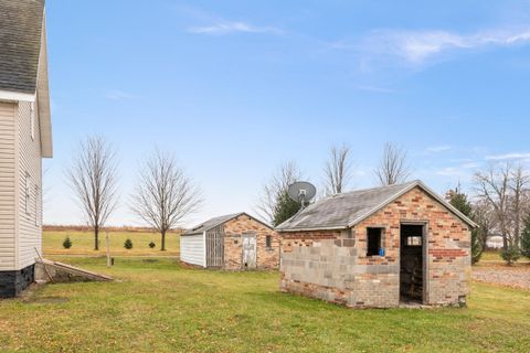 Tiny photo for N4261 County Rd N Road, Markesan, WI 53946 (MLS # 2013046)