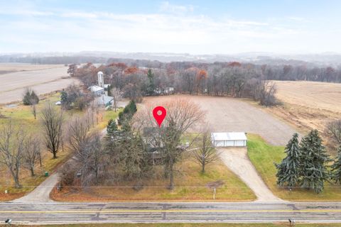 Tiny photo for N4261 County Rd N Road, Markesan, WI 53946 (MLS # 2013046)