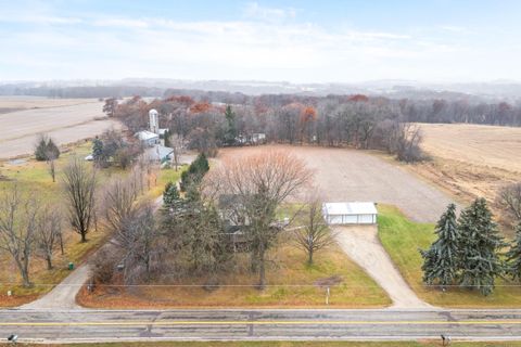Tiny photo for N4261 County Rd N Road, Markesan, WI 53946 (MLS # 2013046)