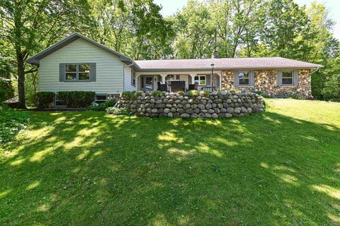 Photo of 15305 Santa Maria Court, Brookfield, WI 53005 (MLS # 2025734)
