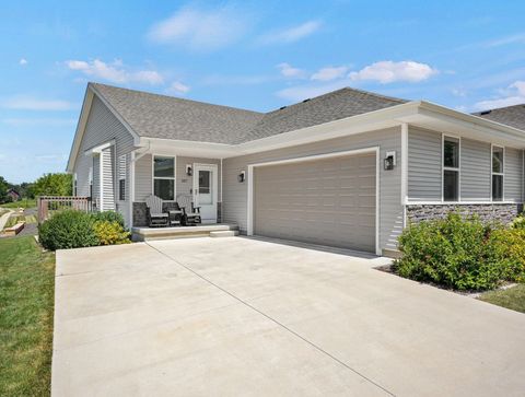 Photo of 167 Valle Tell Drive, New Glarus, WI 53574 (MLS # 2028154)