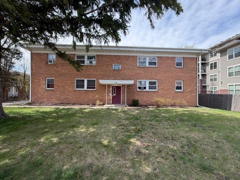 Photo of 2308 Parmenter Street, Middleton, WI 53562 (MLS # 2021163)