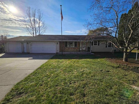 Featured picture for the property 1970903
