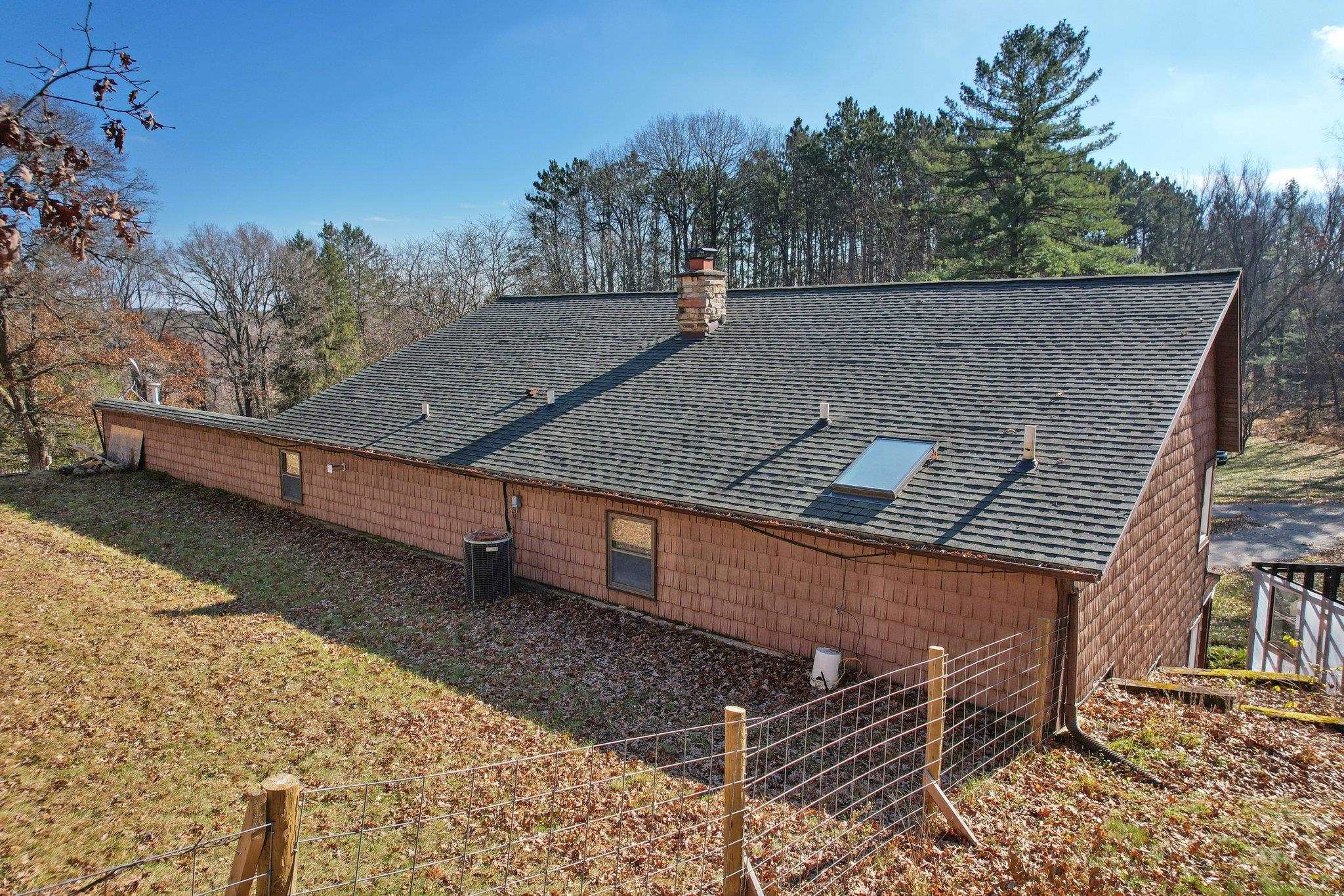 Reedsburg, Wisconsin 53959, United States, 4 Bedrooms Bedrooms, ,3 BathroomsBathrooms,Residential,Active,34042