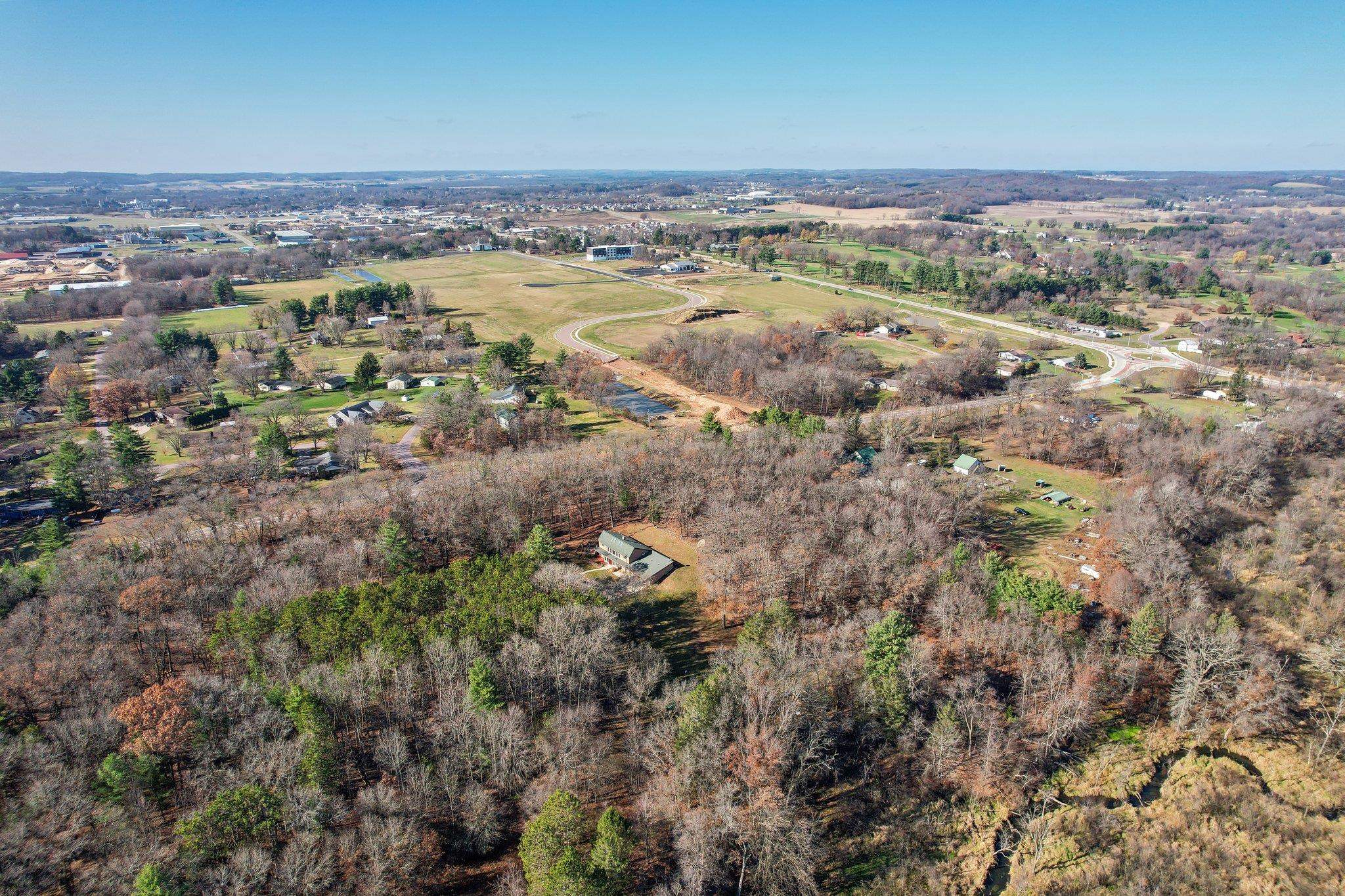 Reedsburg, Wisconsin 53959, United States, 4 Bedrooms Bedrooms, ,3 BathroomsBathrooms,Residential,Active,34042
