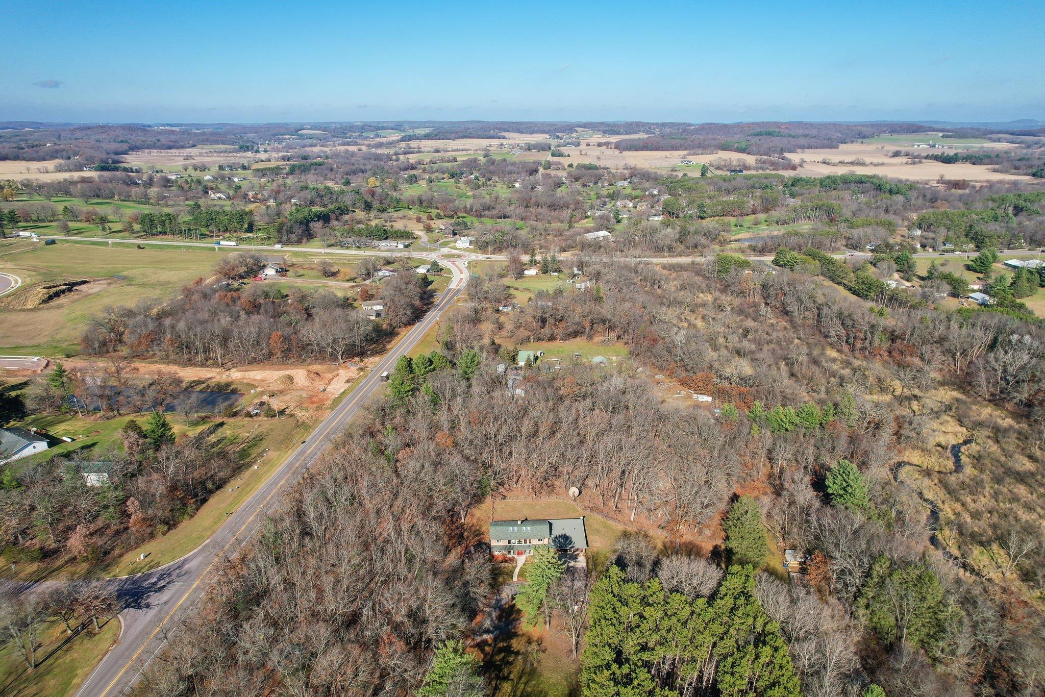 Reedsburg, Wisconsin 53959, United States, 4 Bedrooms Bedrooms, ,3 BathroomsBathrooms,Residential,Active,34042