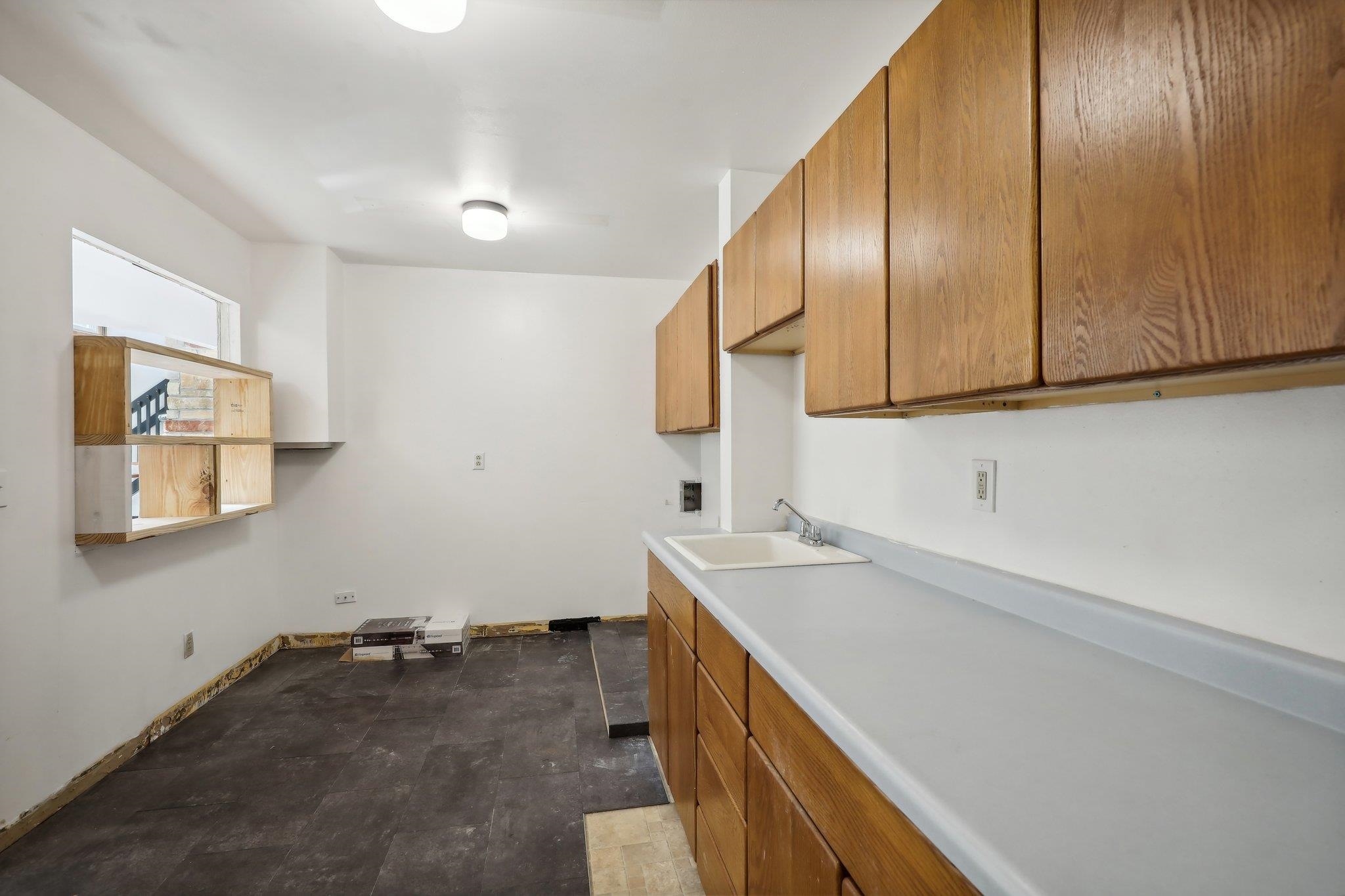 Reedsburg, Wisconsin 53959, United States, 4 Bedrooms Bedrooms, ,3 BathroomsBathrooms,Residential,Active,34042