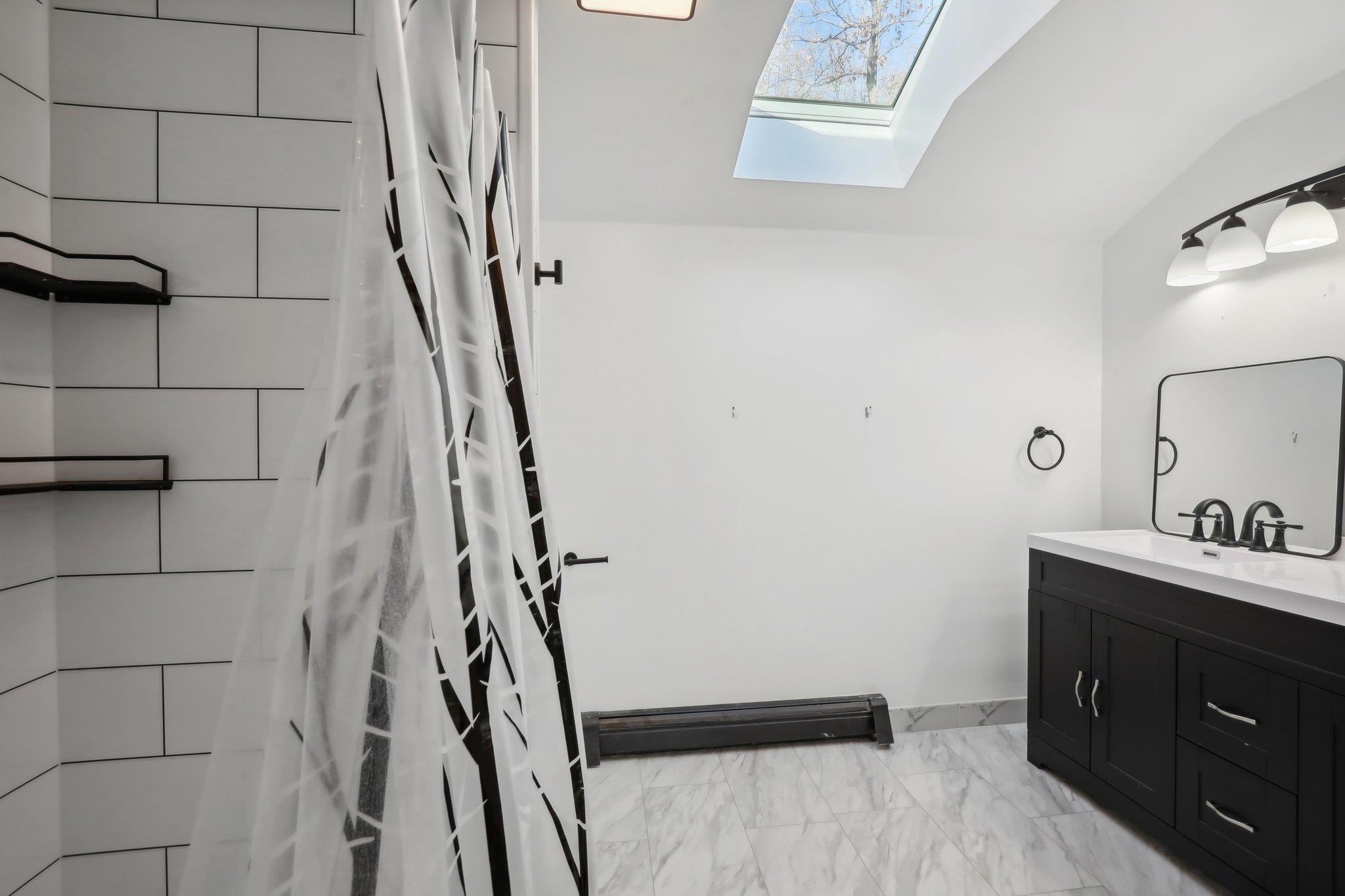 Reedsburg, Wisconsin 53959, United States, 4 Bedrooms Bedrooms, ,3 BathroomsBathrooms,Residential,Active,34042