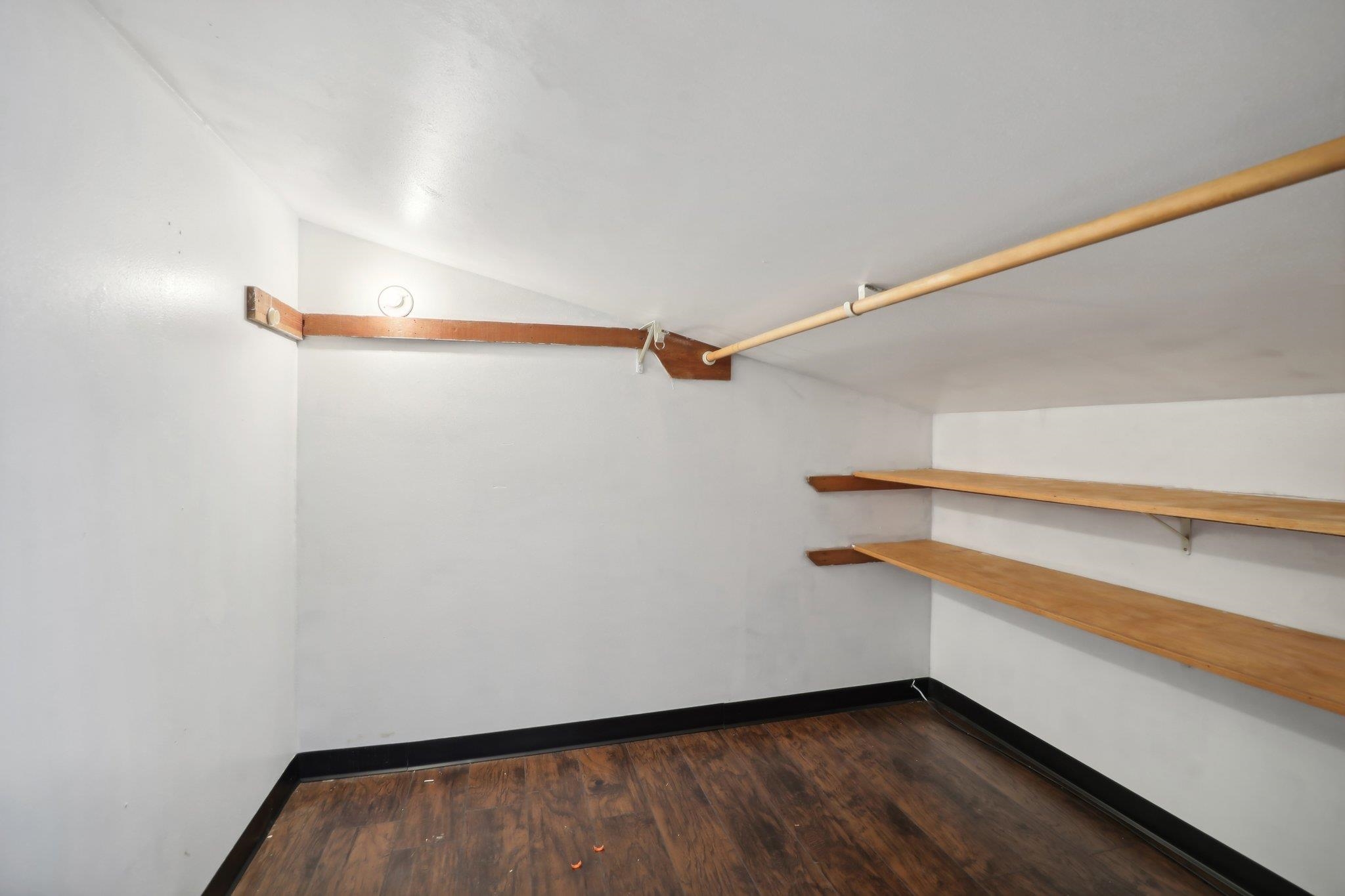 Reedsburg, Wisconsin 53959, United States, 4 Bedrooms Bedrooms, ,3 BathroomsBathrooms,Residential,Active,34042