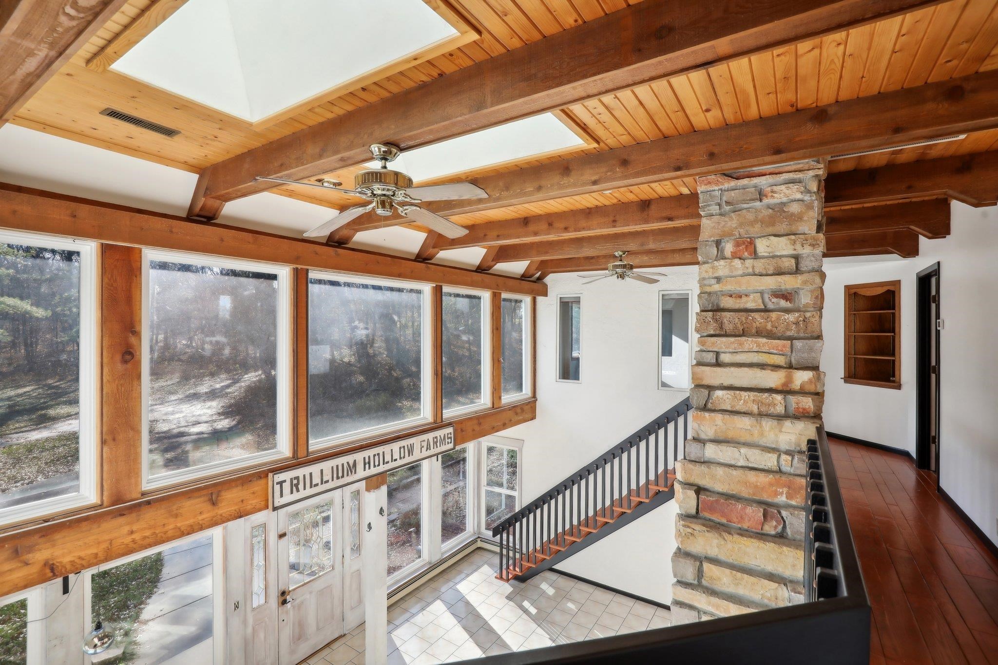 Reedsburg, Wisconsin 53959, United States, 4 Bedrooms Bedrooms, ,3 BathroomsBathrooms,Residential,Active,34042