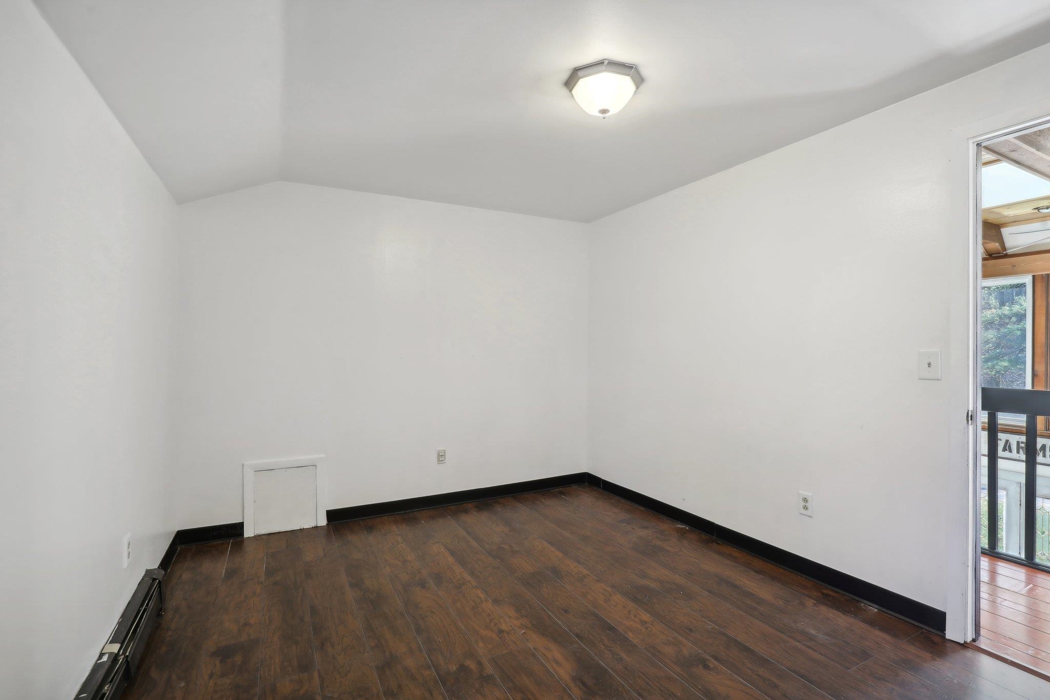 Reedsburg, Wisconsin 53959, United States, 4 Bedrooms Bedrooms, ,3 BathroomsBathrooms,Residential,Active,34042