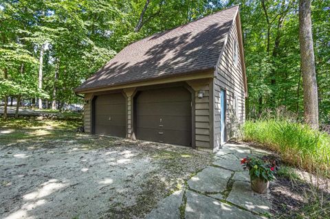 Tiny photo for W2915 Orchard Avenue, Green Lake, WI 54941 (MLS # 2001580)