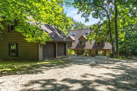 Tiny photo for W2915 Orchard Avenue, Green Lake, WI 54941 (MLS # 2001580)