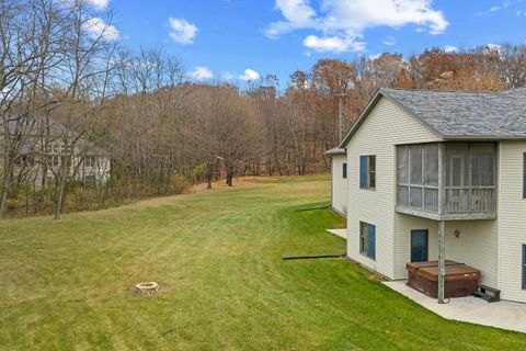 Tiny photo for S4362 Fox Hill Circle, Baraboo, WI 53913 (MLS # 2012805)