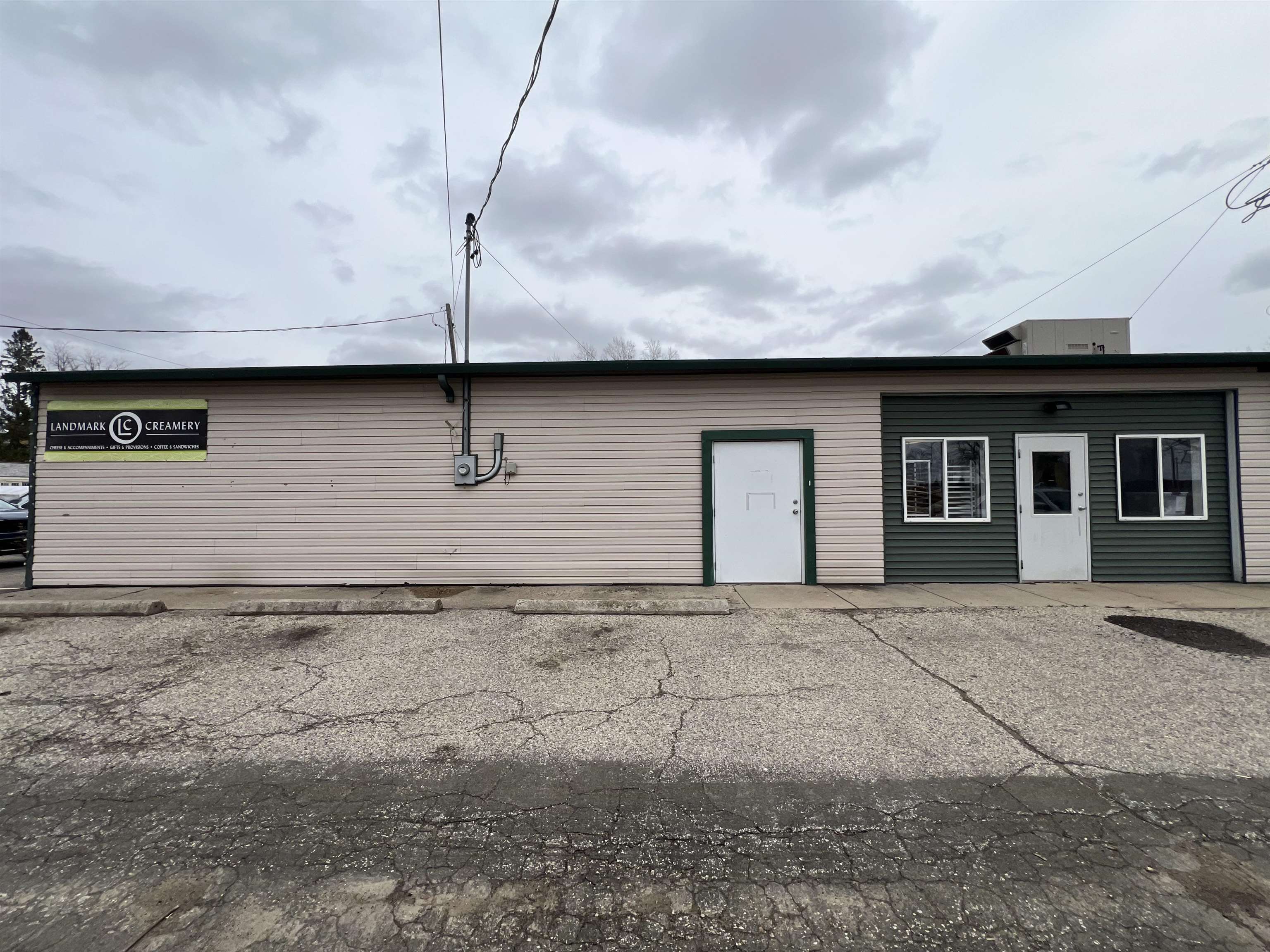 6895 Paoli Road