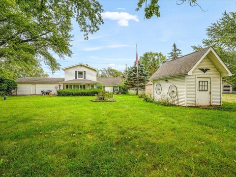 Photo of 2086 E Gorton Street, Beloit, WI 53511 (MLS # 2033448)