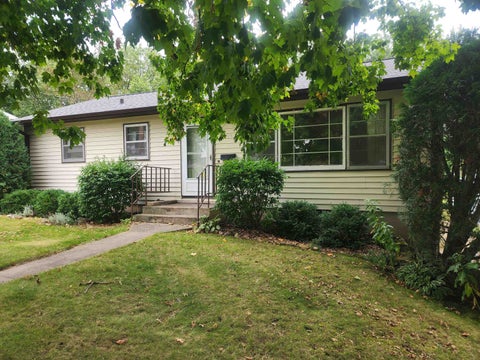 Photo of 515 N Hickory Street, Platteville, WI 53818 (MLS # 2033532)
